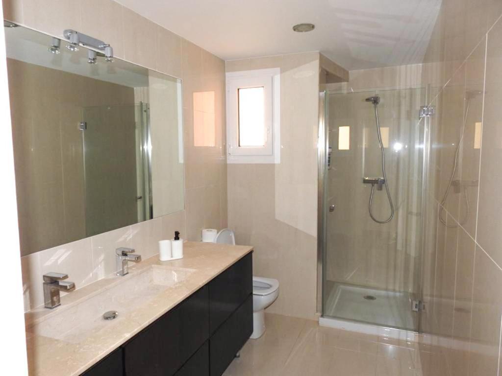 Carihuela Beach Suite Apartment Torremolinos Eksteriør bilde