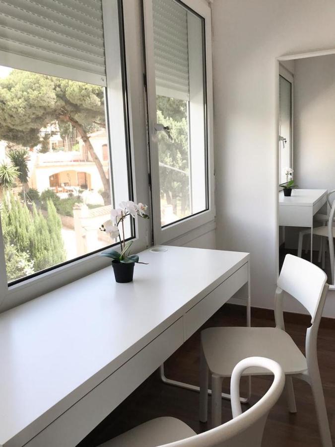 Carihuela Beach Suite Apartment Torremolinos Eksteriør bilde