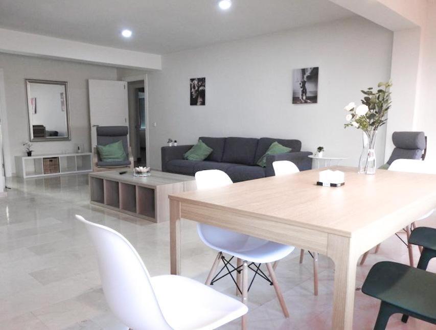 Carihuela Beach Suite Apartment Torremolinos Eksteriør bilde