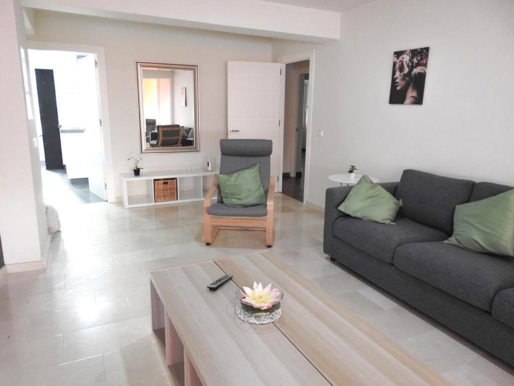 Carihuela Beach Suite Apartment Torremolinos Eksteriør bilde