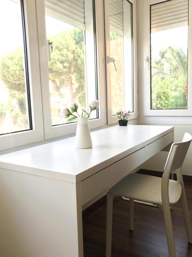 Carihuela Beach Suite Apartment Torremolinos Eksteriør bilde