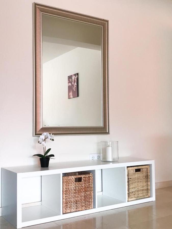Carihuela Beach Suite Apartment Torremolinos Eksteriør bilde